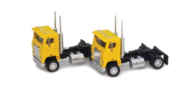 AZL 96106 Yellow Cab-Over Truck  2 pack