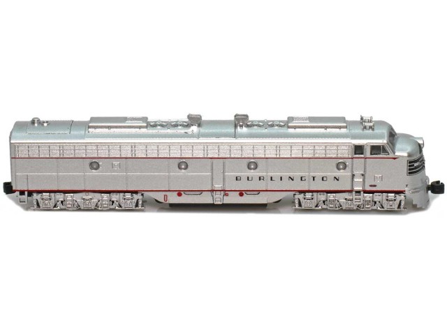 AZL 62622-2 CB&Q EMD E8 A #9940B