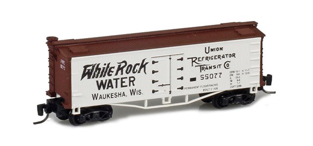 Father Nature FN-5009 White Rock 33’ Wood Side Reefer #55077