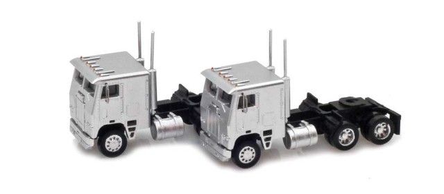 AZL 96204 Silver Cab-Over Truck with Crew Cab  2 pack