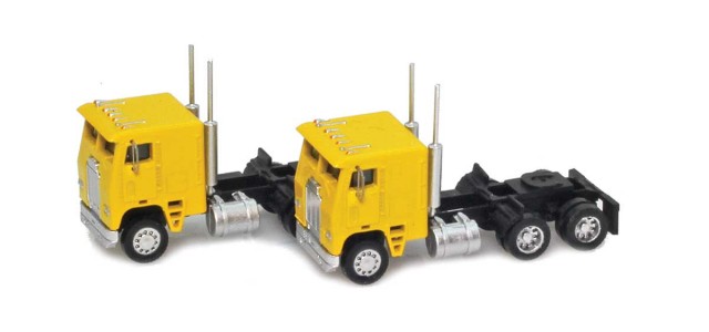 AZL 96206 Yellow Cab-Over Truck with Crew Cab  2 pack