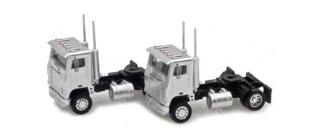 AZL 96104 Silver Cab-Over Truck  2 pack
