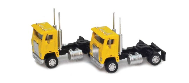 AZL 96106 Yellow Cab-Over Truck  2 pack