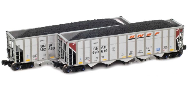 AZL 905701-1 BNSF Swoosh Autoflood III Hopper 652830, 699619 Two-pack