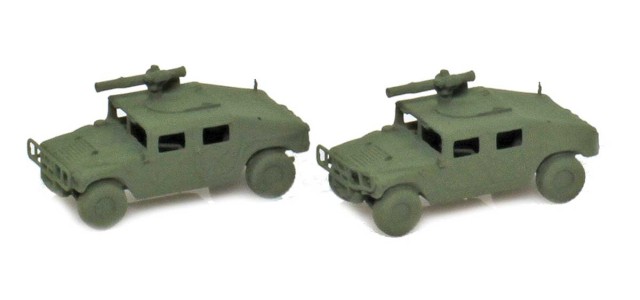 AZLM1045_O Olive HUMVEE with Tow set  M1045